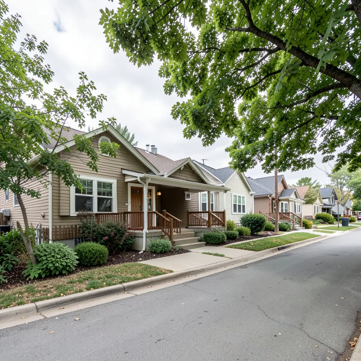 Columbine sewer repair - neighborhood streetscape